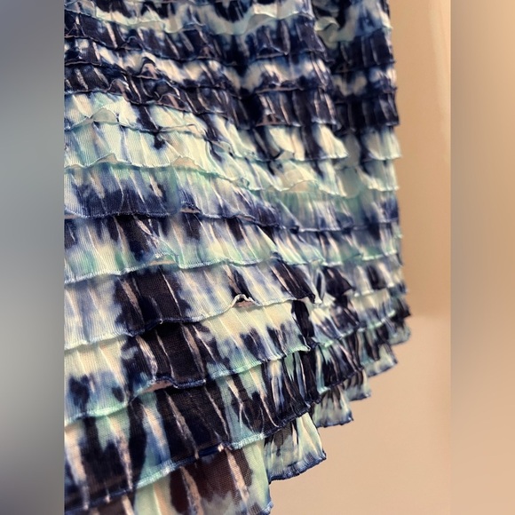 Chico’s Mixed Blues Sleeveless Ruffle Tiered Blouse Women’s Size Medium - Picture 2 of 11